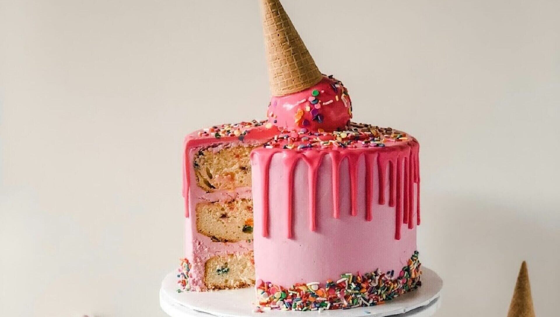 Strawberry Cake